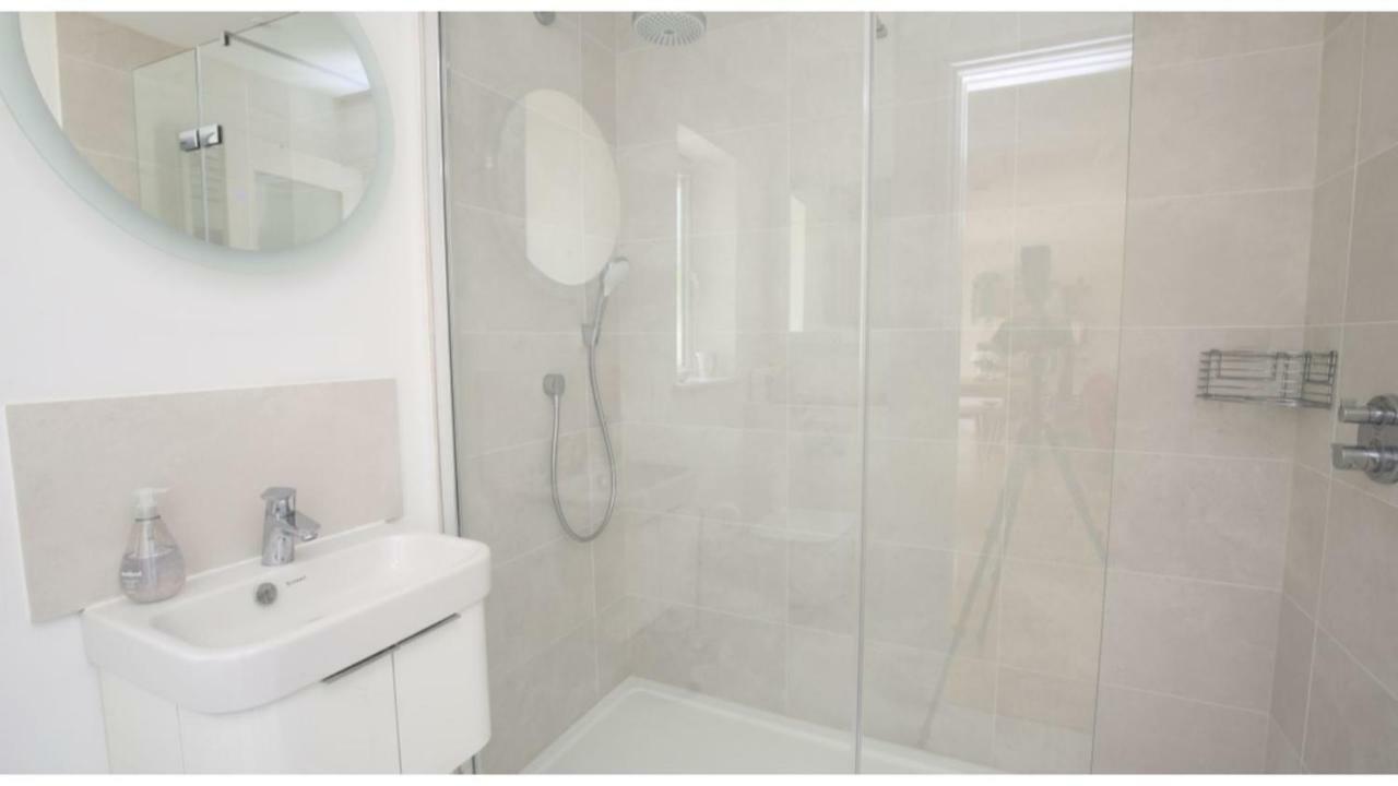 ★ Luxury Oxford Apartment ★ Sleeps 4, Free Parking Dış mekan fotoğraf